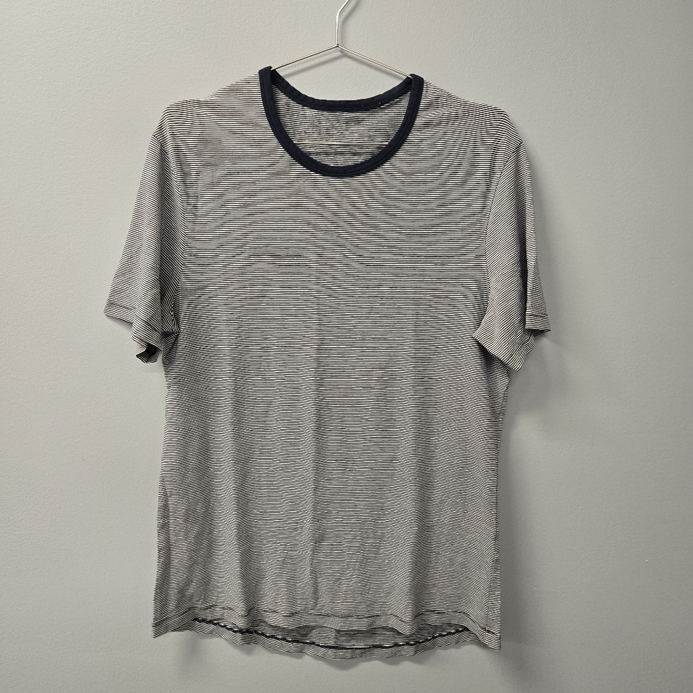 Lululemon 5 Year Basic Tee Delta Stripe Black White - Picture 2 of 6